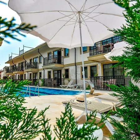 Kapali Yasampark Appartement Fethiye